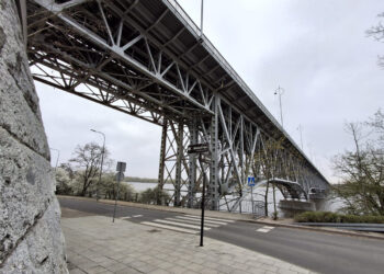 Wiadomo kiedy powstanie kładka pod Starym Mostem