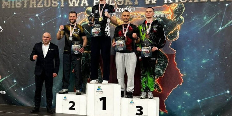 Złoto i srebro kickboxerów na Mistrzostwach