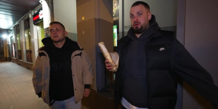 Influencer ocenia płockie kebaby. Wybrał… najgorsze [FILM]