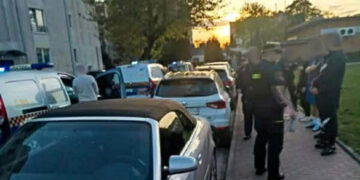 Libacja na osiedlu. Interweniowali mundurowi