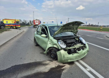 Kierowca był kompletnie pijany. Trzy osoby trafiły do szpitala