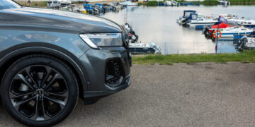 Audi Q7 idealne na wakacje? Sprawdziliśmy to na ulicach Płocka