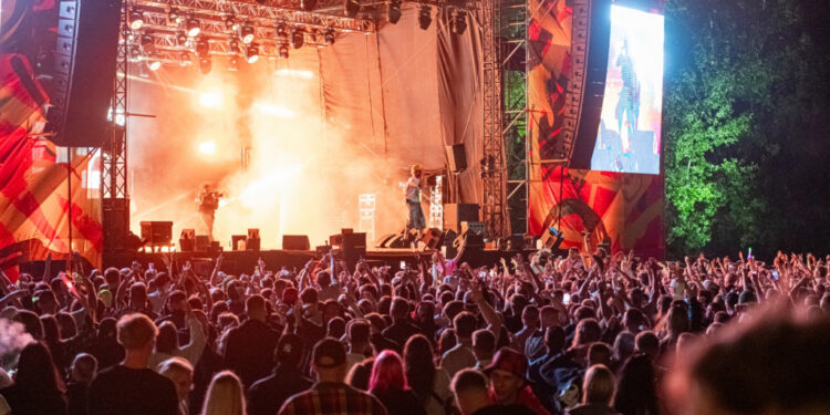 Polish Hip-Hop Festival jednak wraca na plażę. Dlaczego?
