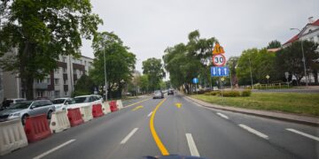 Pierwszy dzień remontu na Al. Jachowicza. „Armagedon”, korki i chaos na głównej arterii Płocka