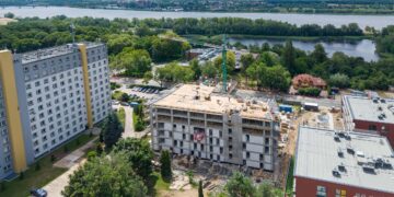 K-42 w Płocku: apartamenty w duchu slow living tuż nad Wisłą