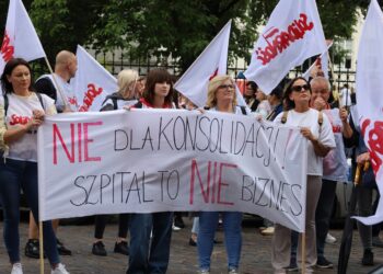 Konsolidacja szpitali w Gostyninie-Zalesiu i Płocku. Rada Dialogu Społecznego bez decyzji, spór trwa