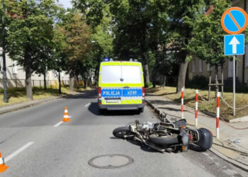 Zderzenie auta z motocyklem w Płocku
